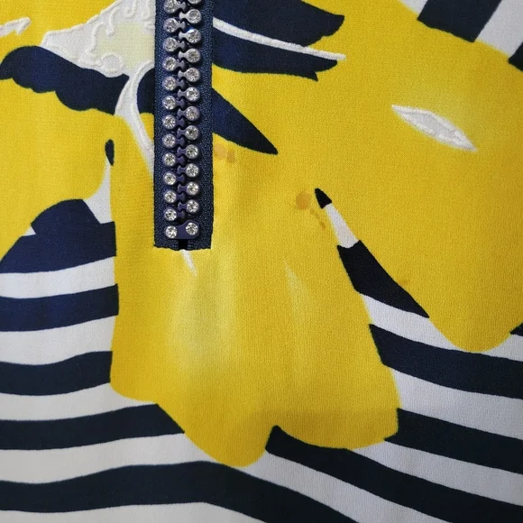 Frank Lyman Collared Stripe Floral Sleeveless Top Size 8 Half Zip Rhinestones - Picture 6 of 10